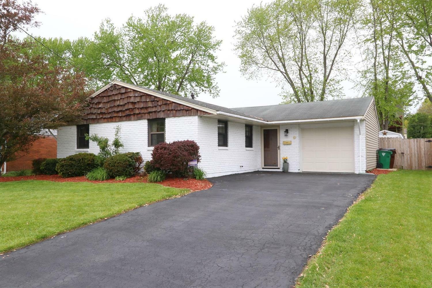 Property Photo: 806 Marbea Dr OH 45140