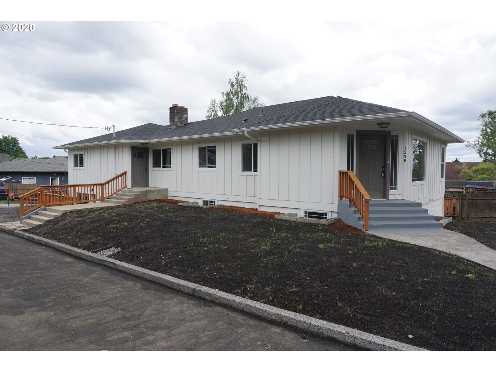 Property Photo: 1238 NW Ash St WA 98607