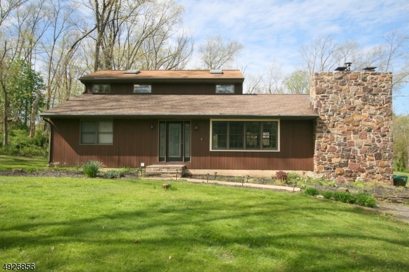 Property Photo:  46 Hardscrabble Hill Road  NJ 08822 