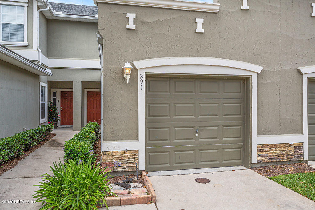 Property Photo:  291 Leese Drive  FL 32259 
