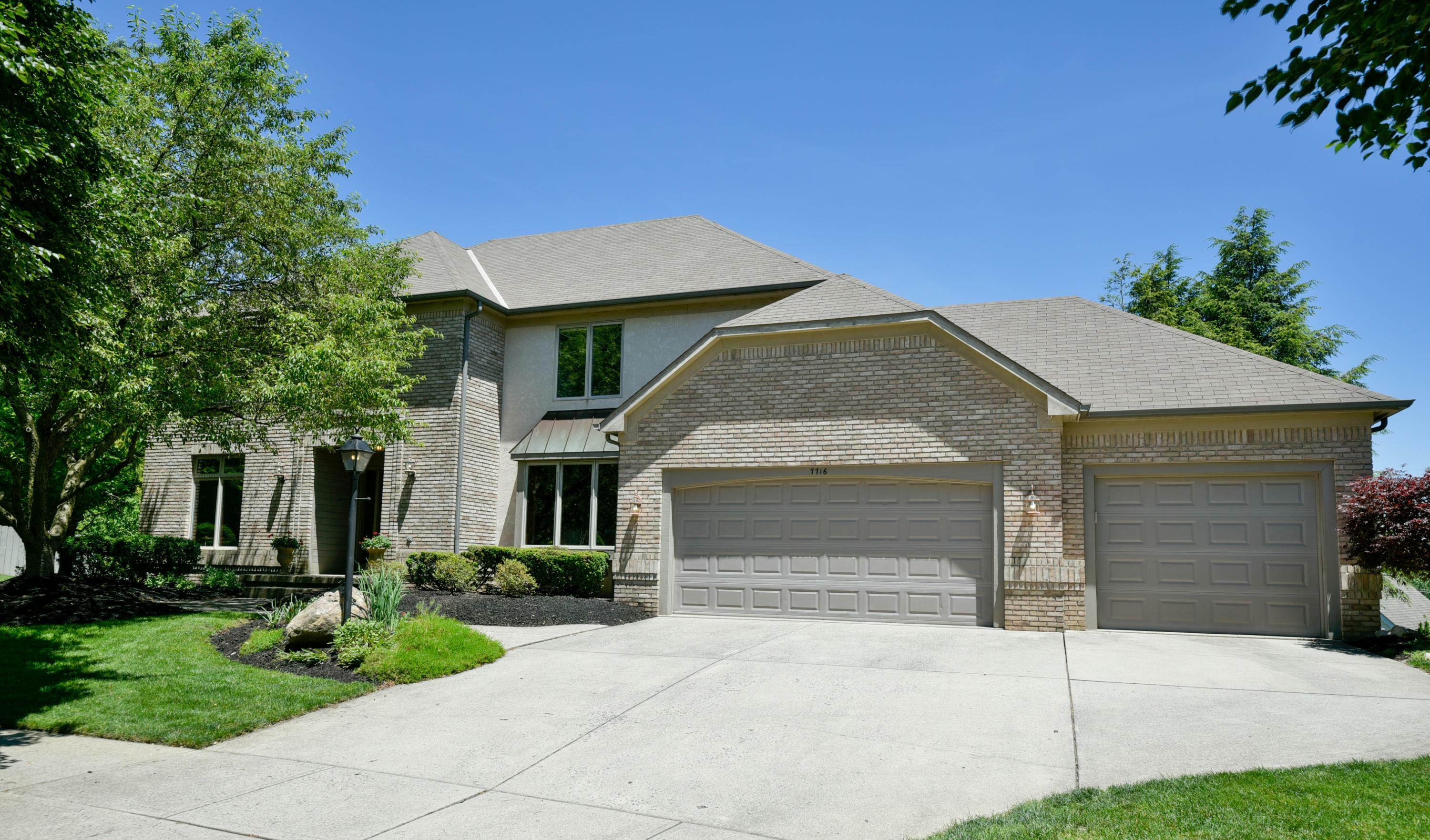 7716 Hidden Hollow Drive  Columbus OH 43235 photo