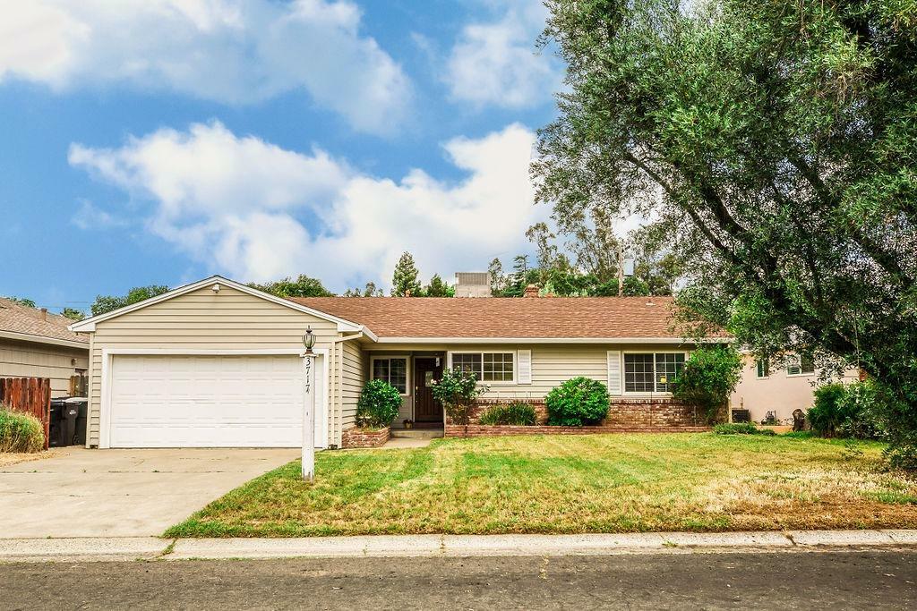 Property Photo:  3717 Huff Way  CA 95821 