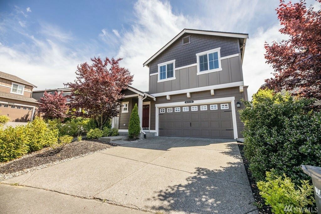 Property Photo:  414 203 St SW 44  WA 98036 