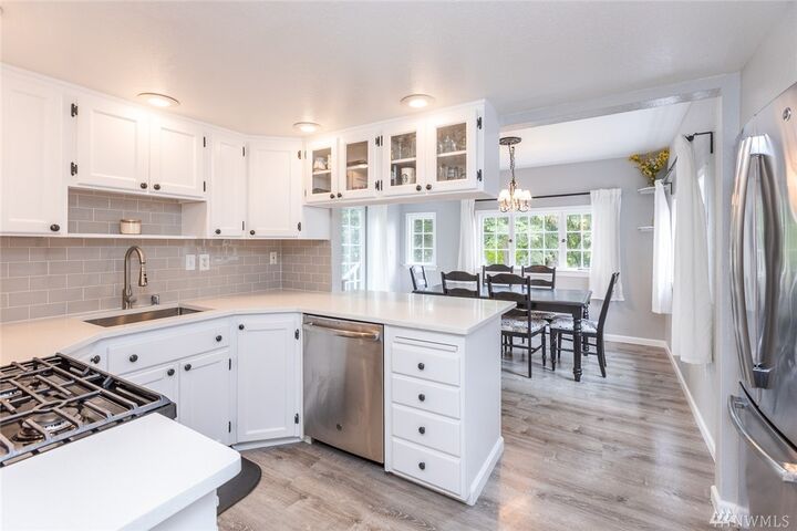 Property Photo: 519 Harvard Avenue WA 98466