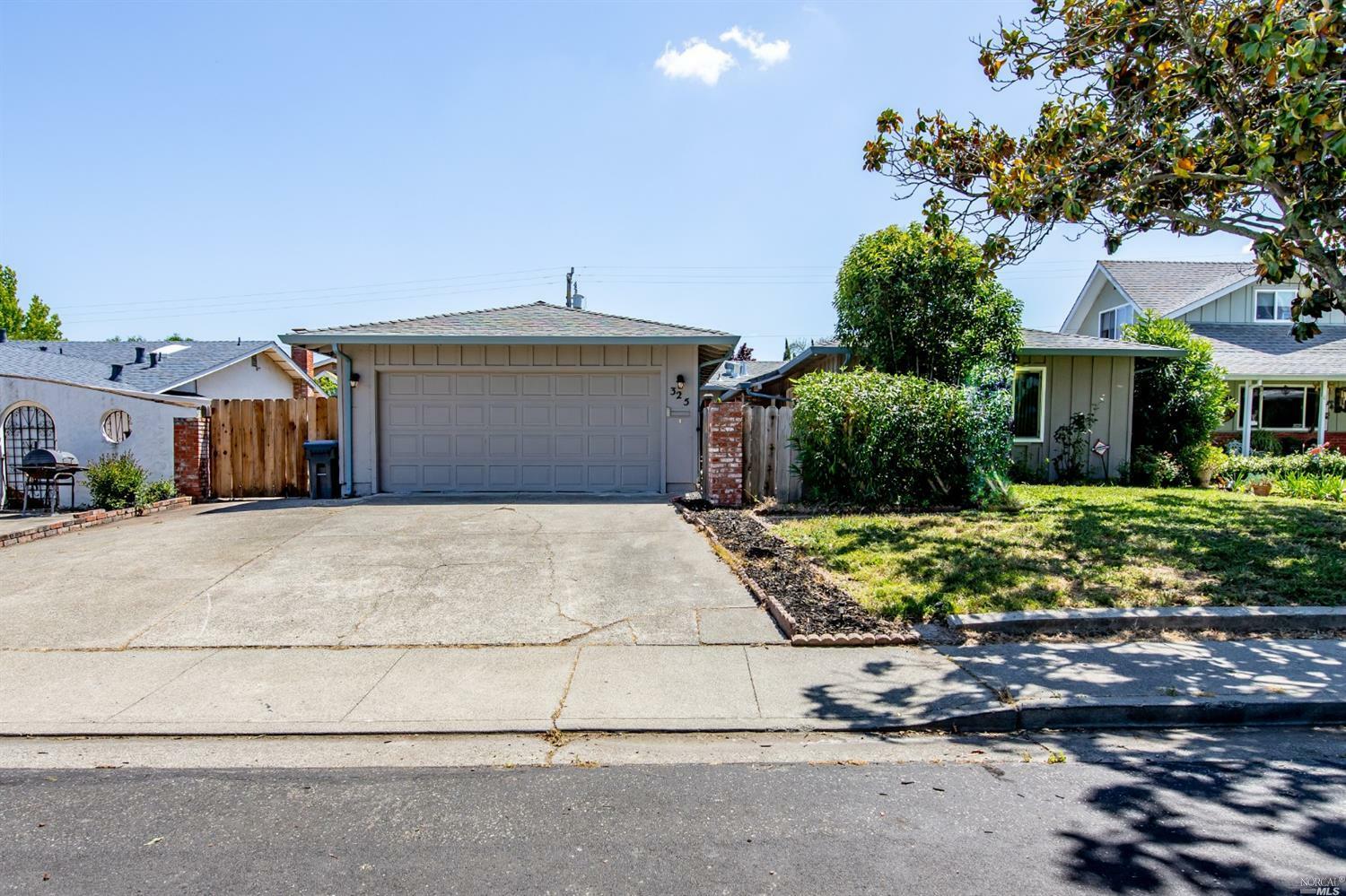 Property Photo:  325 Atlantic Avenue  CA 94533 