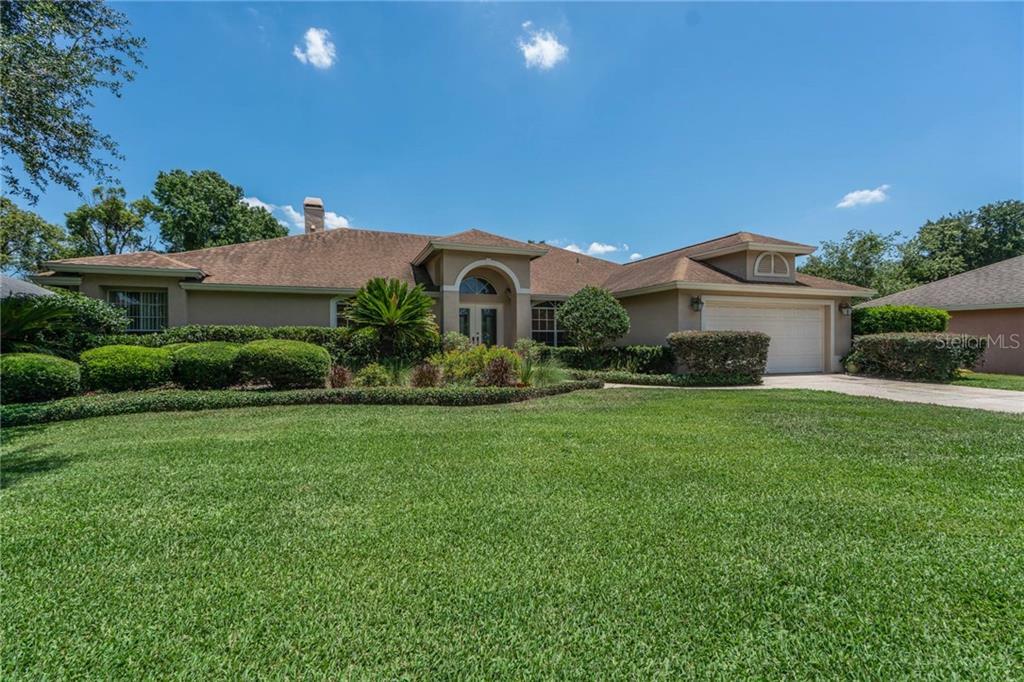 Property Photo:  1207 Palm Bluff Drive  FL 32712 