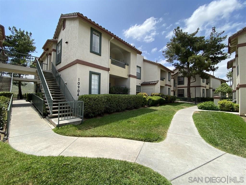 Property Photo: 10904 Sabre Hill Dr 313 CA 92128