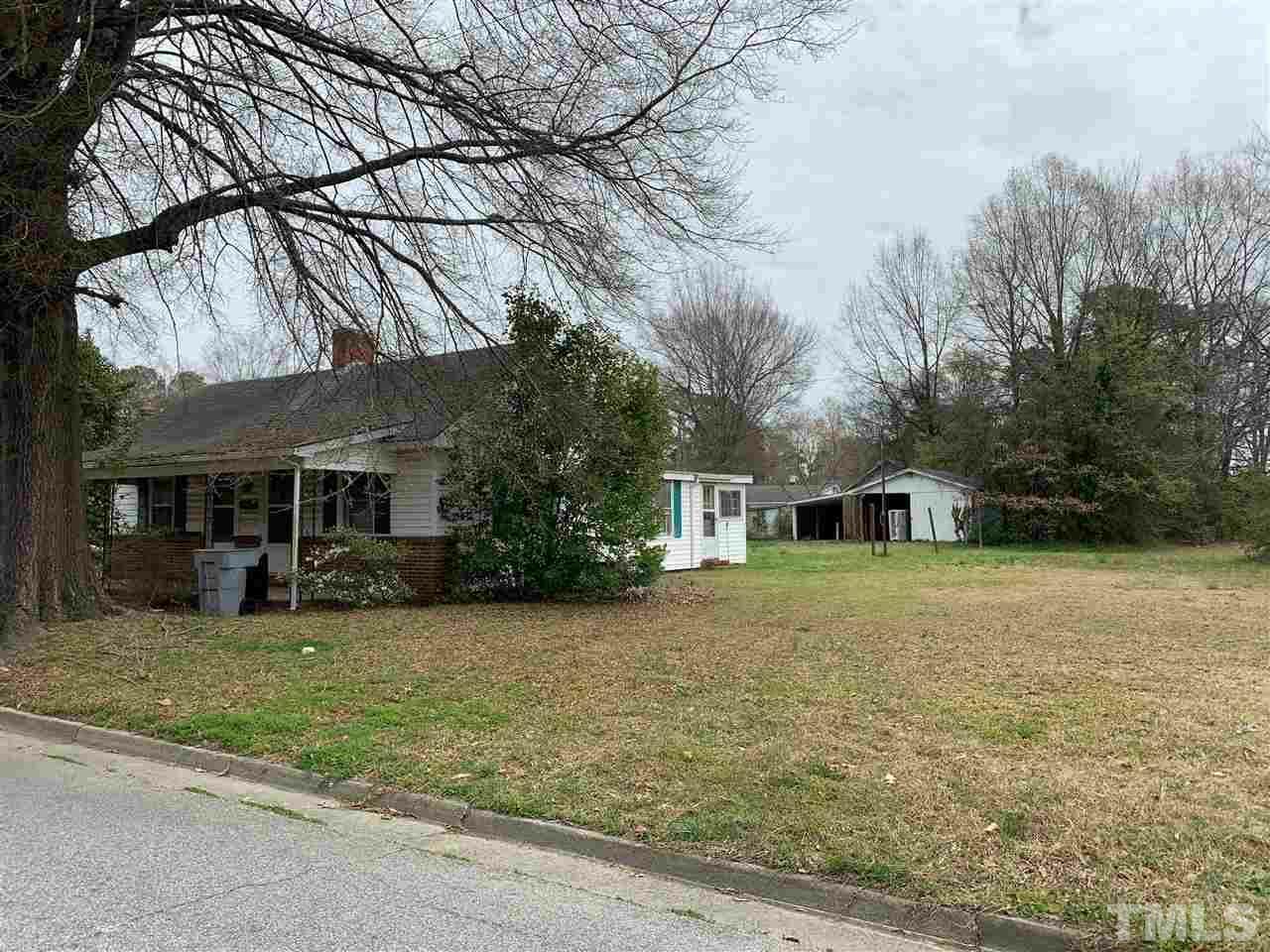 Property Photo:  508 N Raiford Street N  NC 27576 