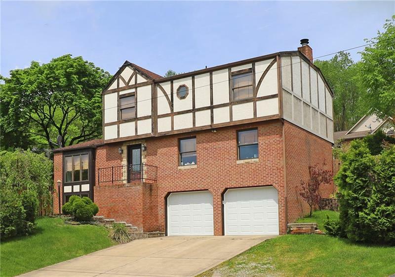 Property Photo: 423 Manor Harrison City Rd PA 15636