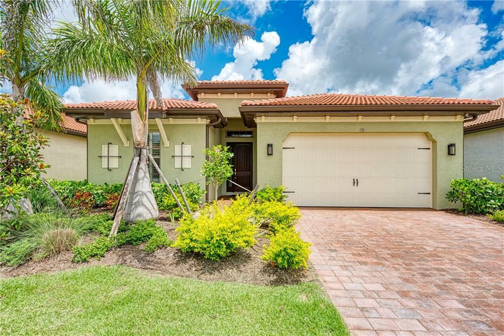Property Photo: 335 Toscavilla Boulevard FL 34275