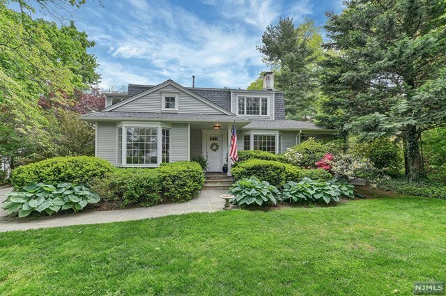 Property Photo:  155 Mountain Avenue  NJ 07450 