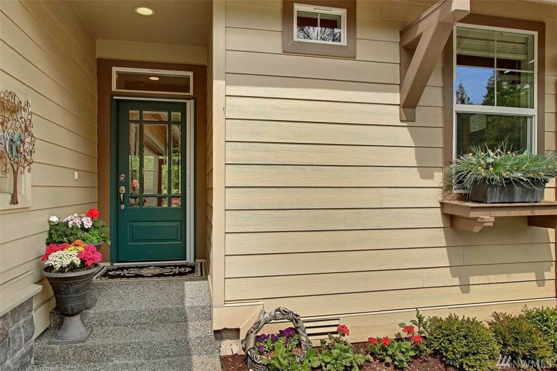 Property Photo: 24248 NE Vine Maple Wy WA 98053