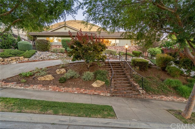 Property Photo:  1715 Alta Street  CA 93401 