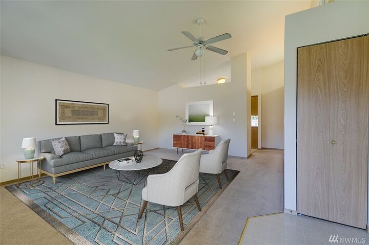 Property Photo:  242  17th Street  WA 98251 