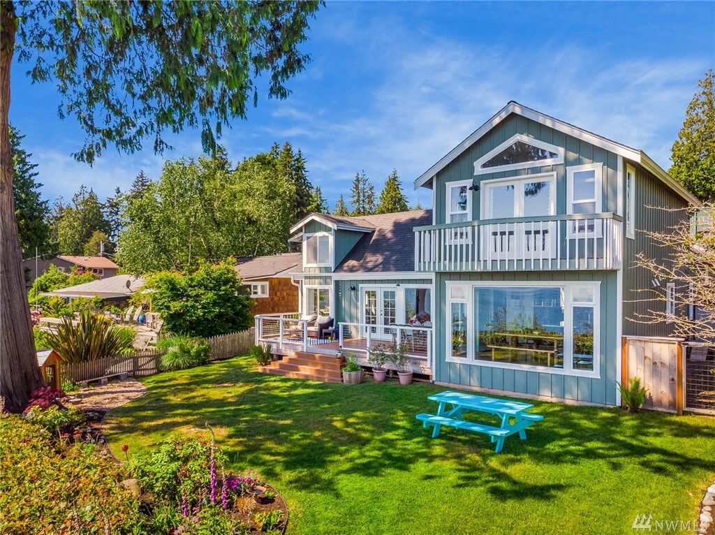 Property Photo: 19082 Angeline Avenue NE WA 98392