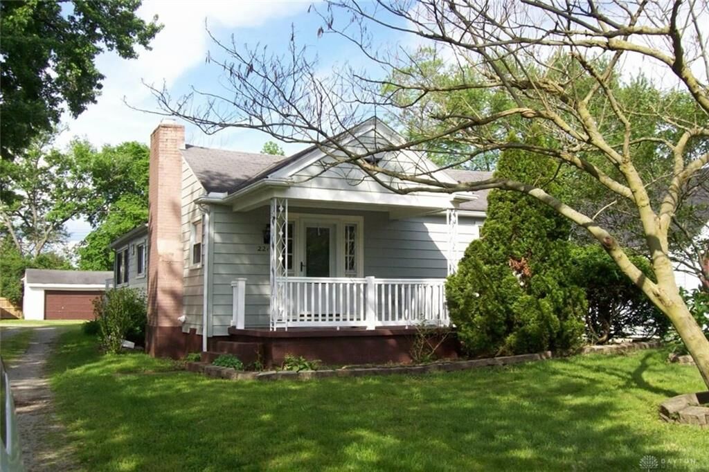 Property Photo: 2217 Hawthorne Street OH 45042