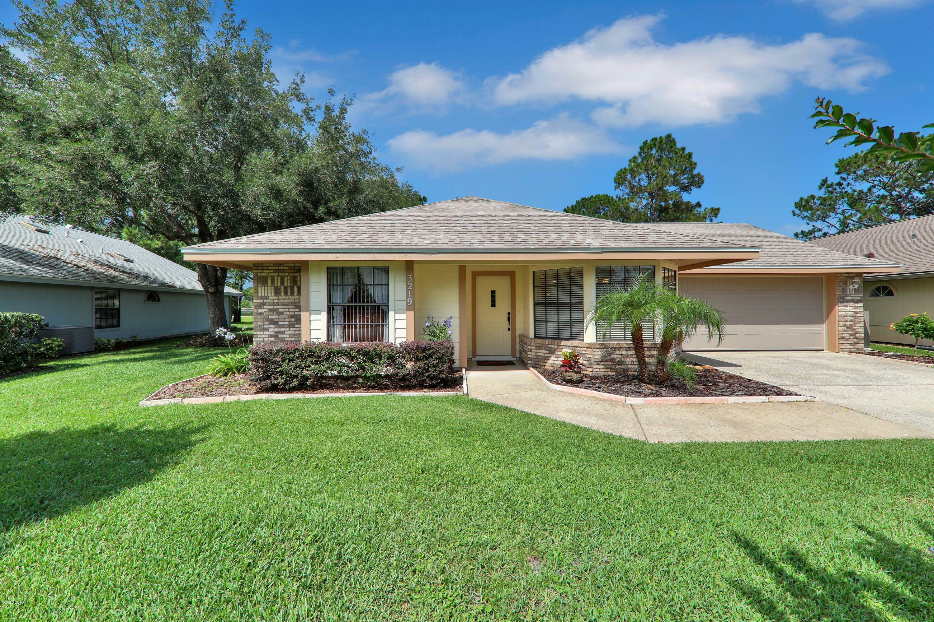 Property Photo:  3219 Vail View Drive  FL 32128 