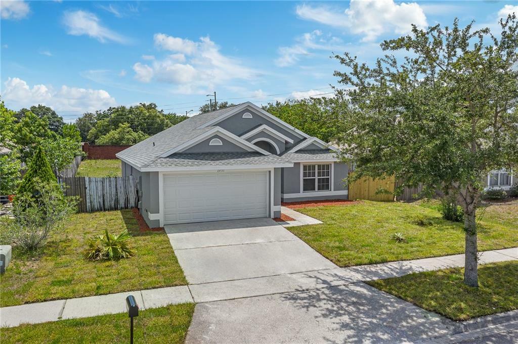 Property Photo:  6430 Long Breeze Road  FL 32810 