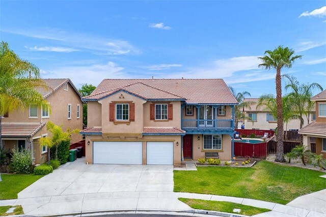 Property Photo:  33556 Bellflower Place  CA 92563 