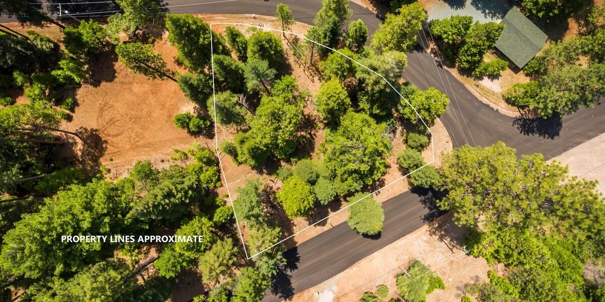 Property Photo: 4867 Sciaroni Road CA 95636