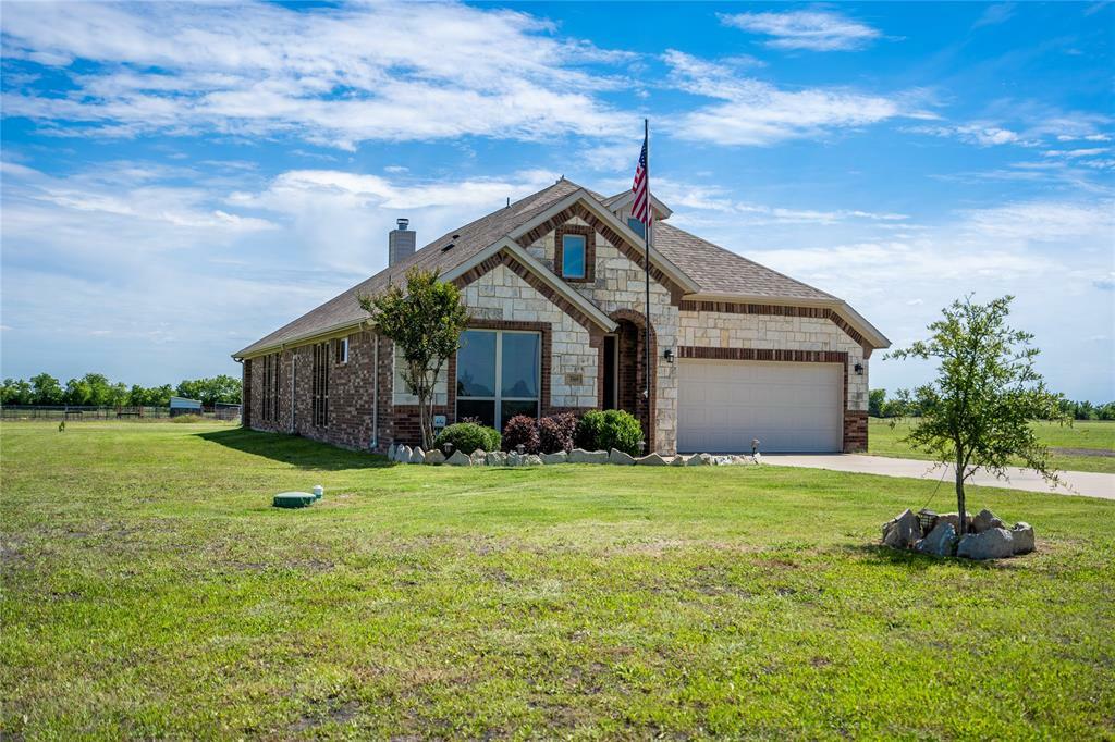 Property Photo:  3569 El Dorado Drive  TX 75135 