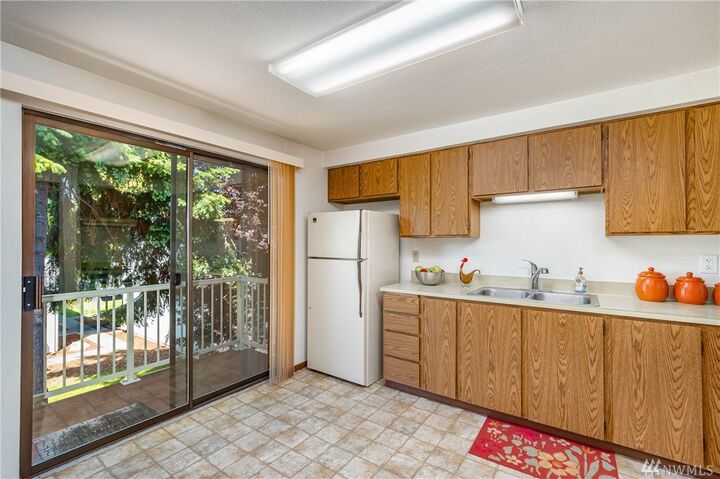 Property Photo: 325 NE Kettle Street 208 WA 98277