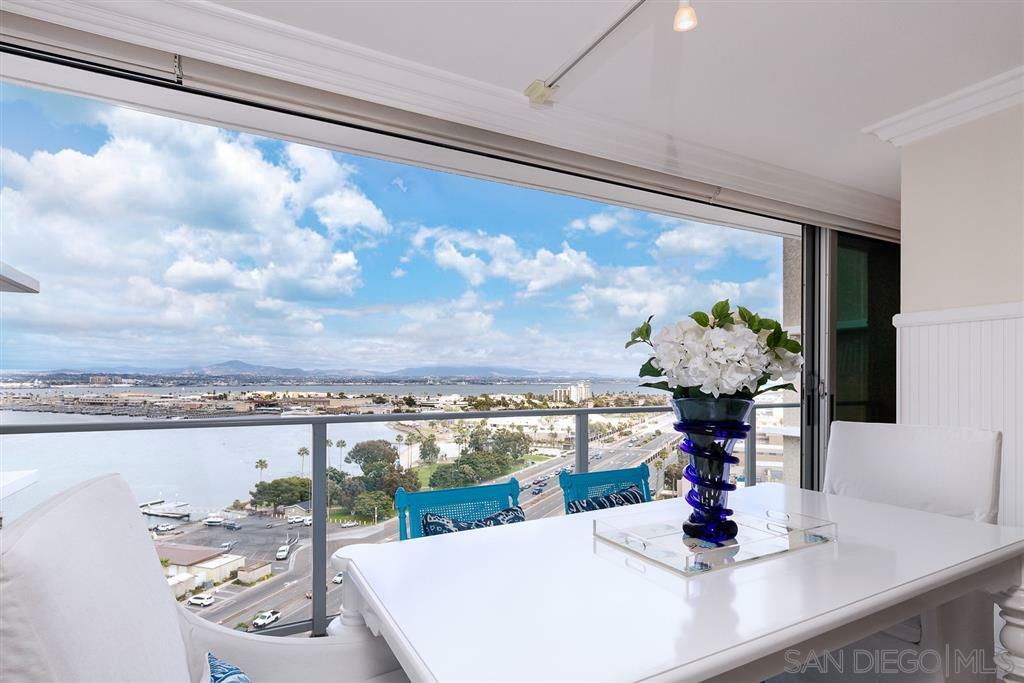 Property Photo: 1820 Avenida Del Mundo 1506 CA 92118