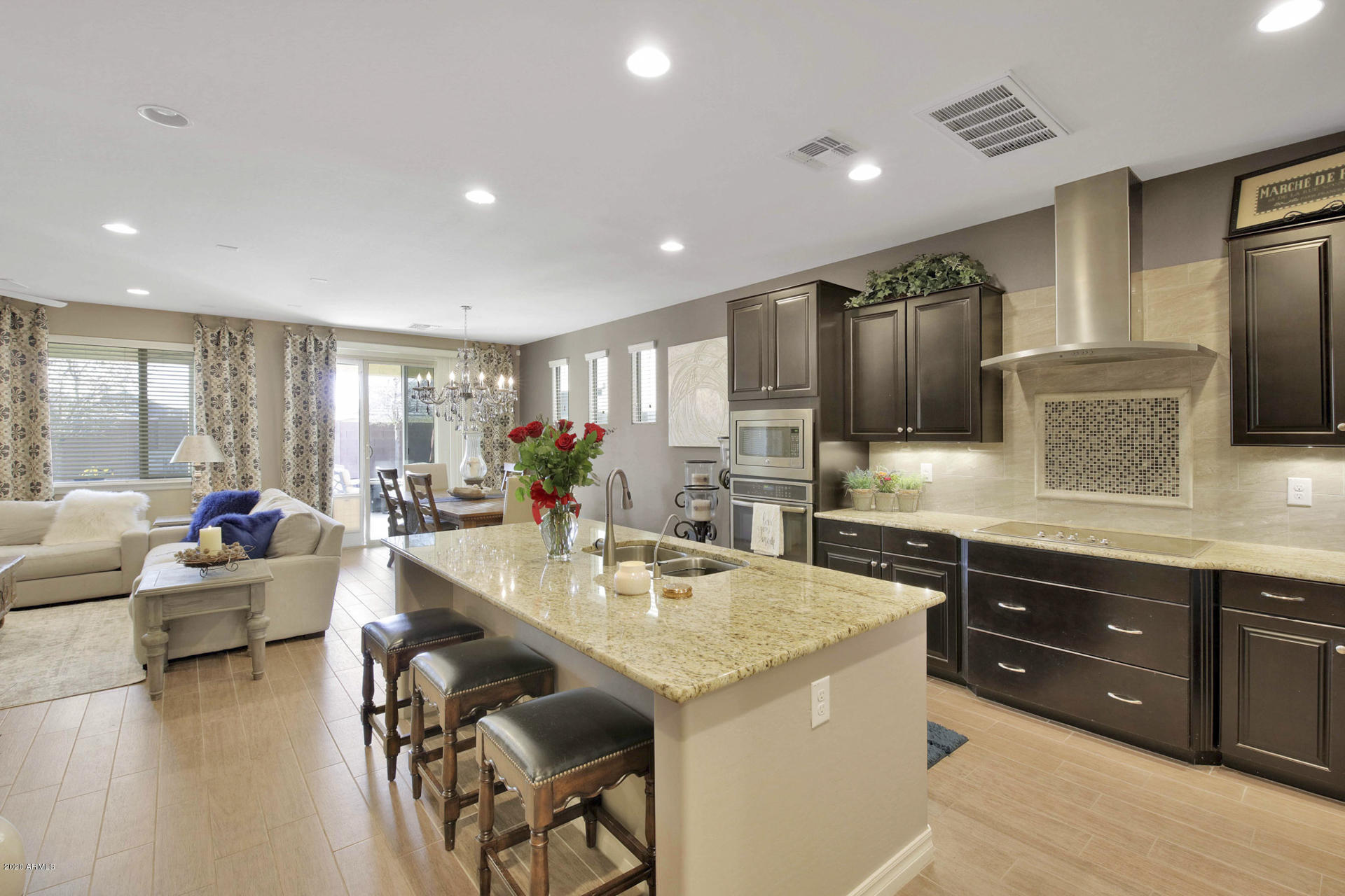 Property Photo: 167 E Canyon Way AZ 85249