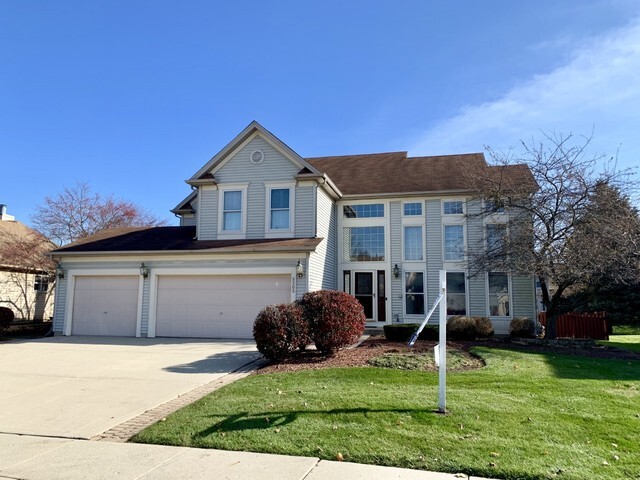 Property Photo:  5205 Elliott Drive  IL 60192 