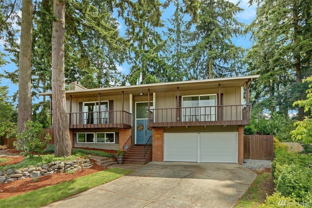 Property Photo:  29416 33rd Ave S  WA 98001 