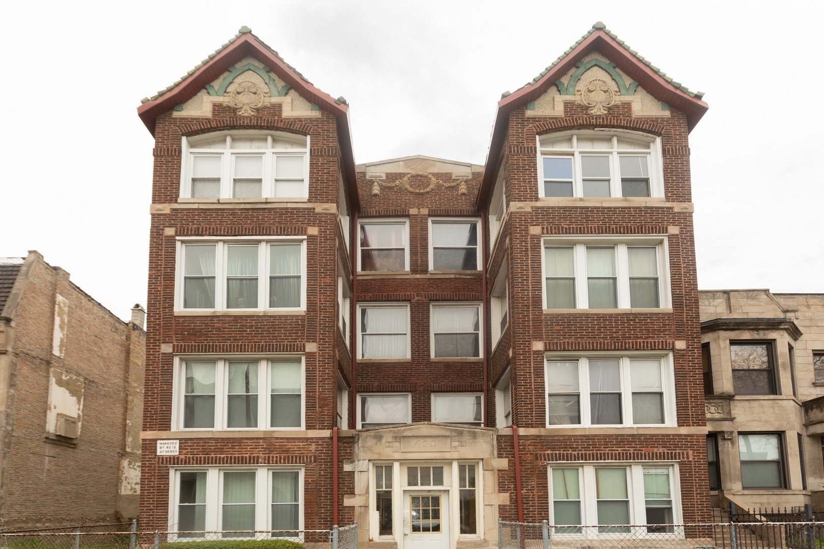 Property Photo: 430 East 44th Street IL 60615