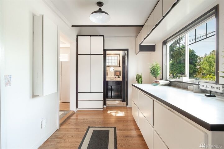 Property Photo: 1526 SW 160th Street WA 98166