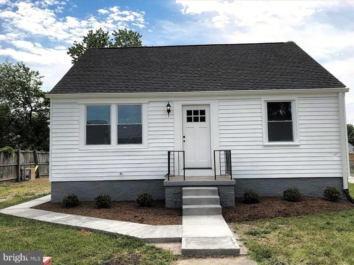 Property Photo:  30 Chester Circle  MD 21061 