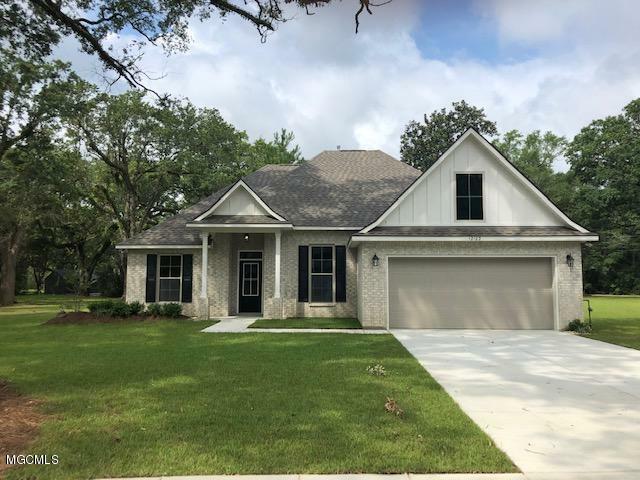 Property Photo: 12103 Grand Oaks Drive MS 39503