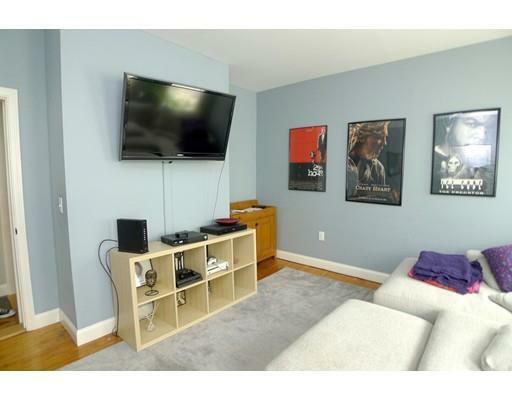 Property Photo:  38 Harborview St 2  MA 02125 