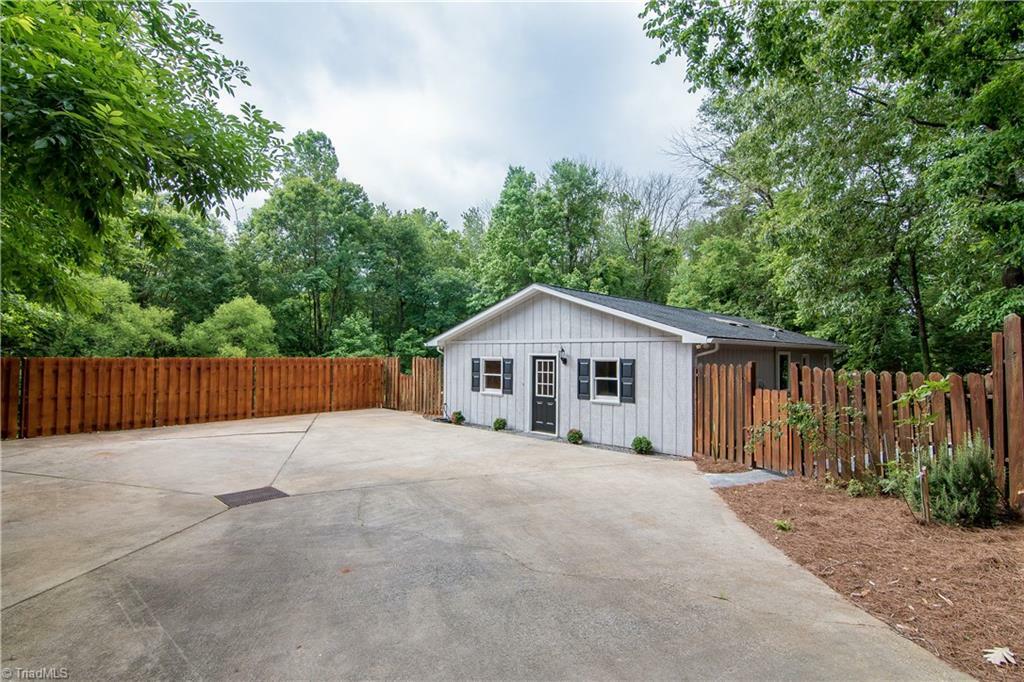 Property Photo:  4039 Bethania Station Road  NC 27106 