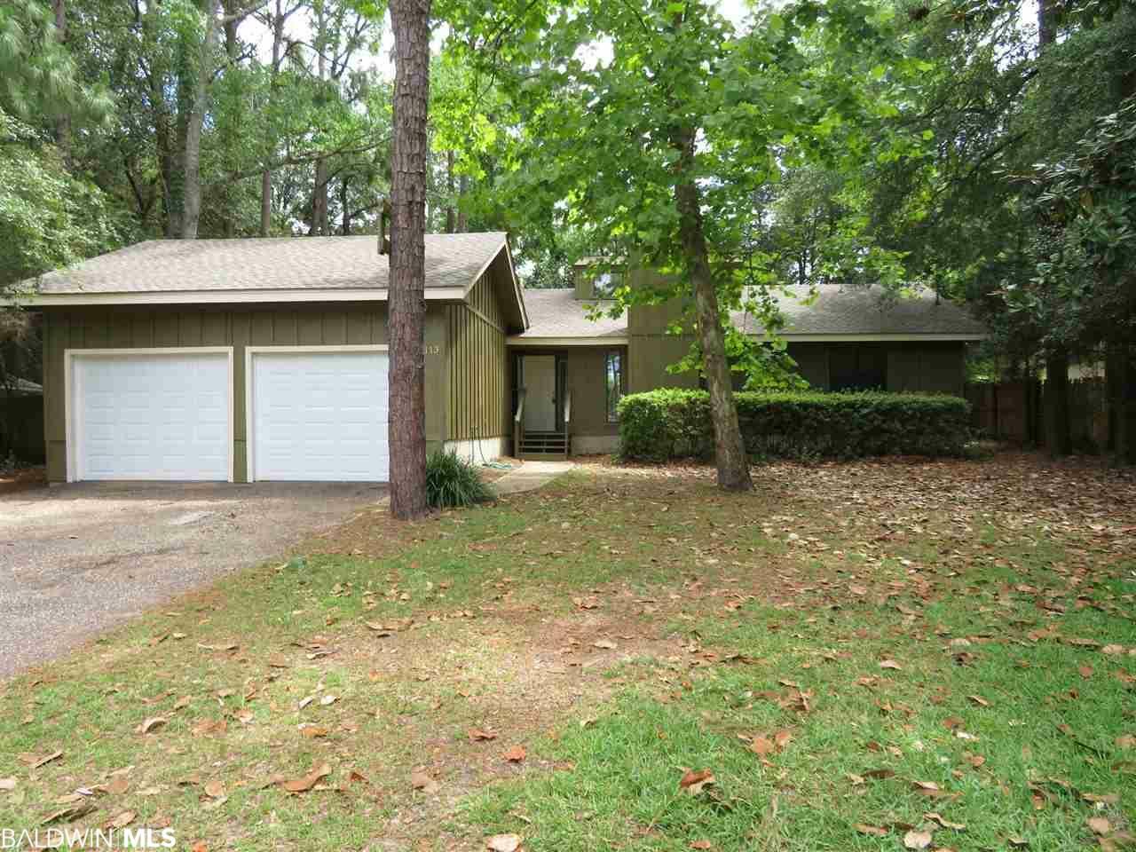 Property Photo:  113 Brentwood Drive  AL 36526 