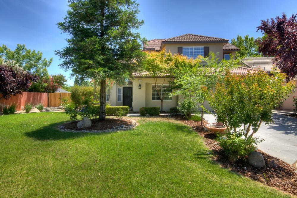 Property Photo:  5129 W Roberts Avenue  CA 93722 