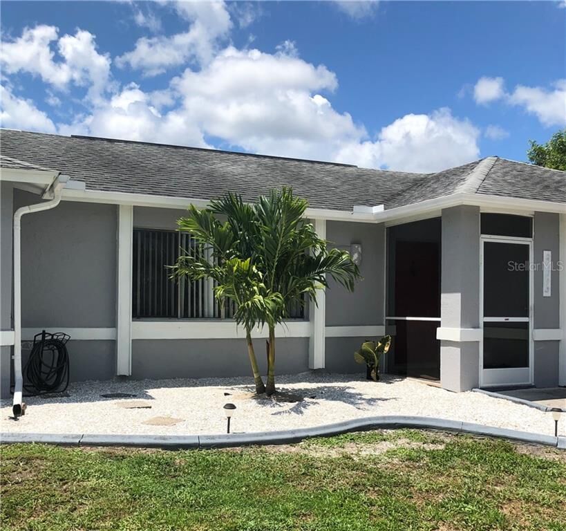 Property Photo:  21293 Wardell Avenue  FL 33952 