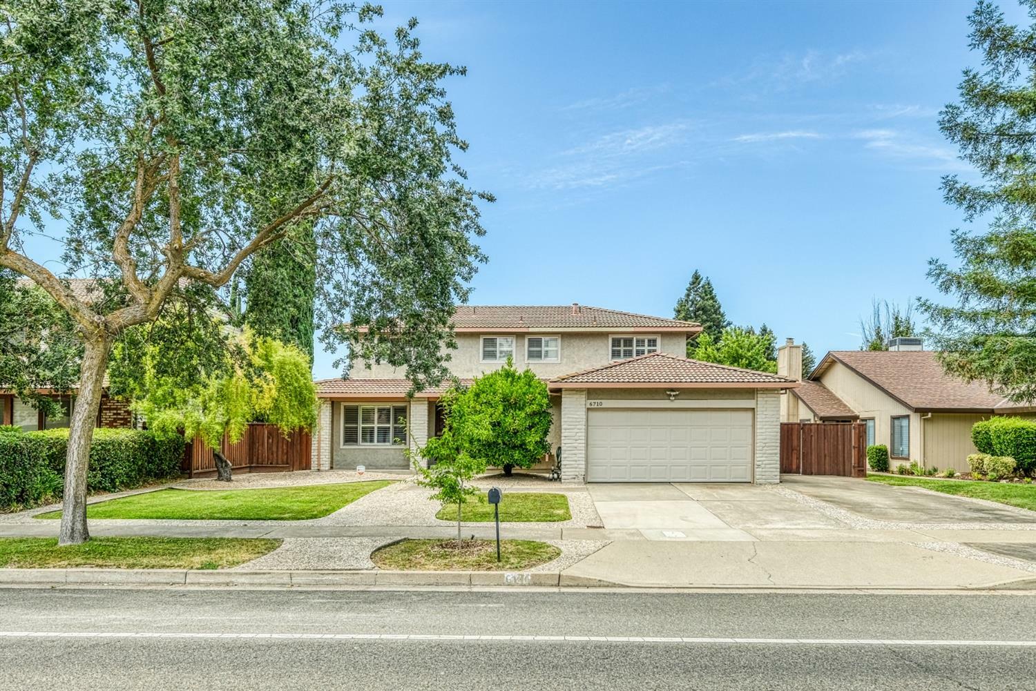 6710 Riverside Boulevard  Sacramento CA 95831 photo