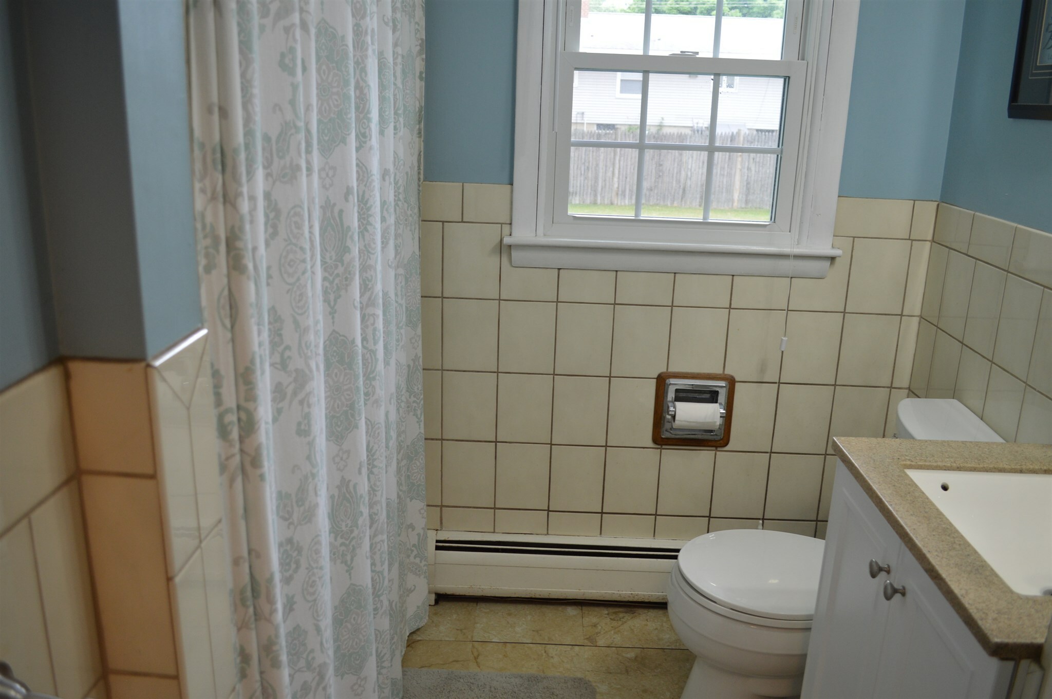 Property Photo:  174 East Dunstable Road  NH 03062 