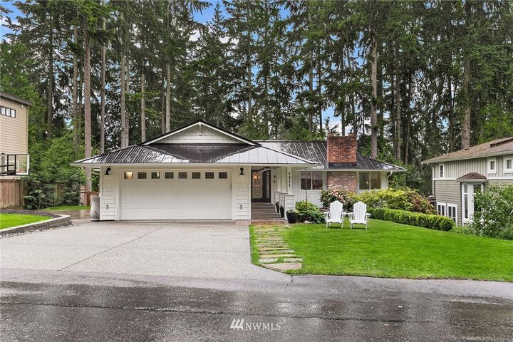 6811 120th Avenue NE  Kirkland WA 98033 photo