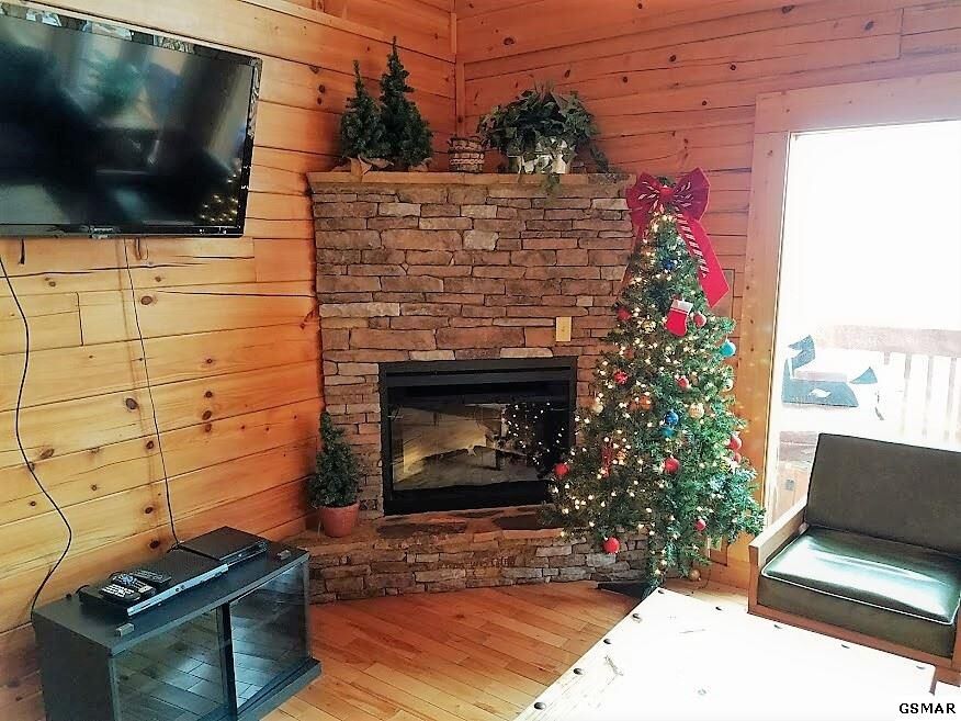 Property Photo:  1820 Billard Way  TN 37876 