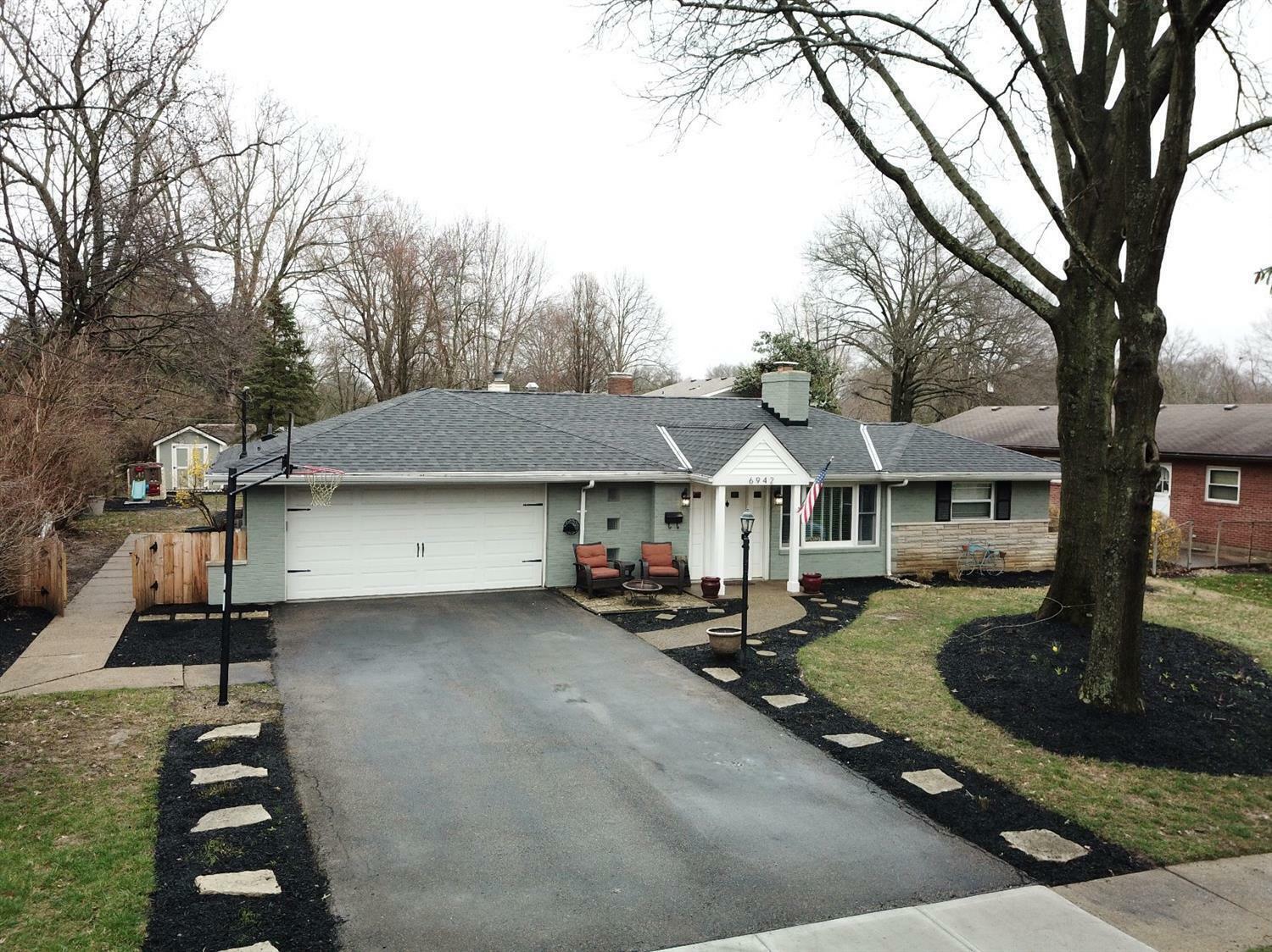 Property Photo:  6942 Juniperview Ln  OH 45243 