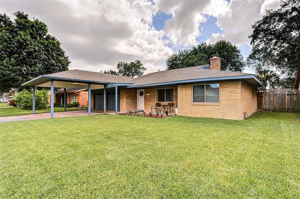 Property Photo:  2505 Georgia Avenue  TX 77536 