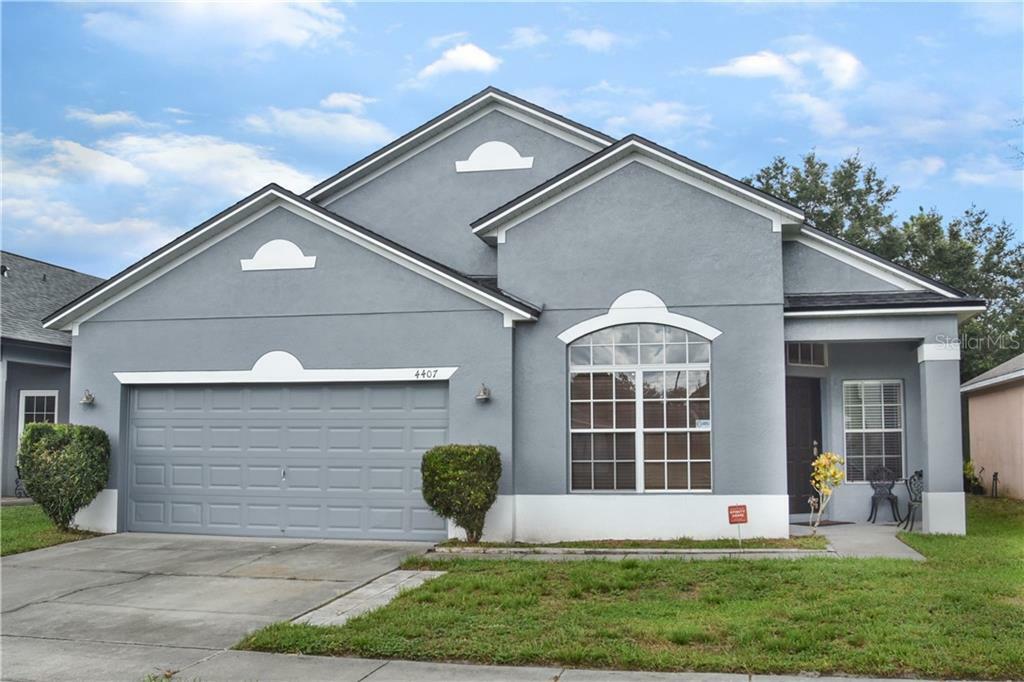 Property Photo:  4407 Northern Dancer Way  FL 32826 