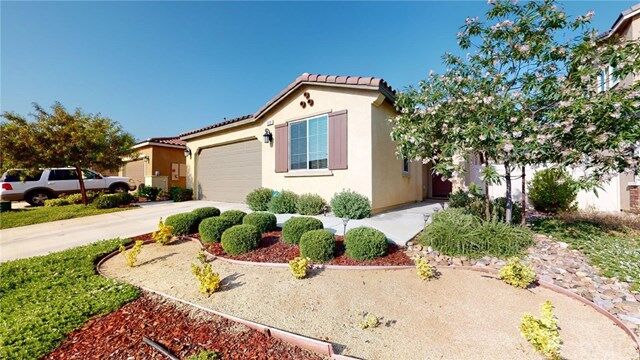 Property Photo:  1668 Milford Way  CA 92223 