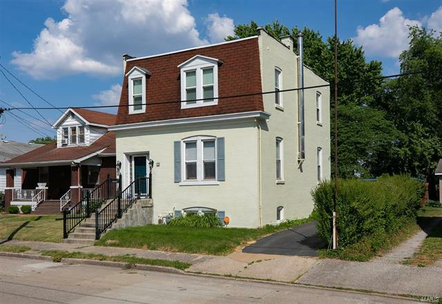 Property Photo: 20 South 13th Street 62220