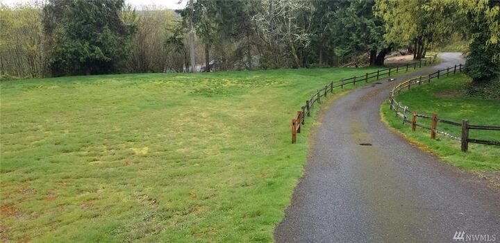 Property Photo:  529 Eagle Ridge Lane  WA 98333 