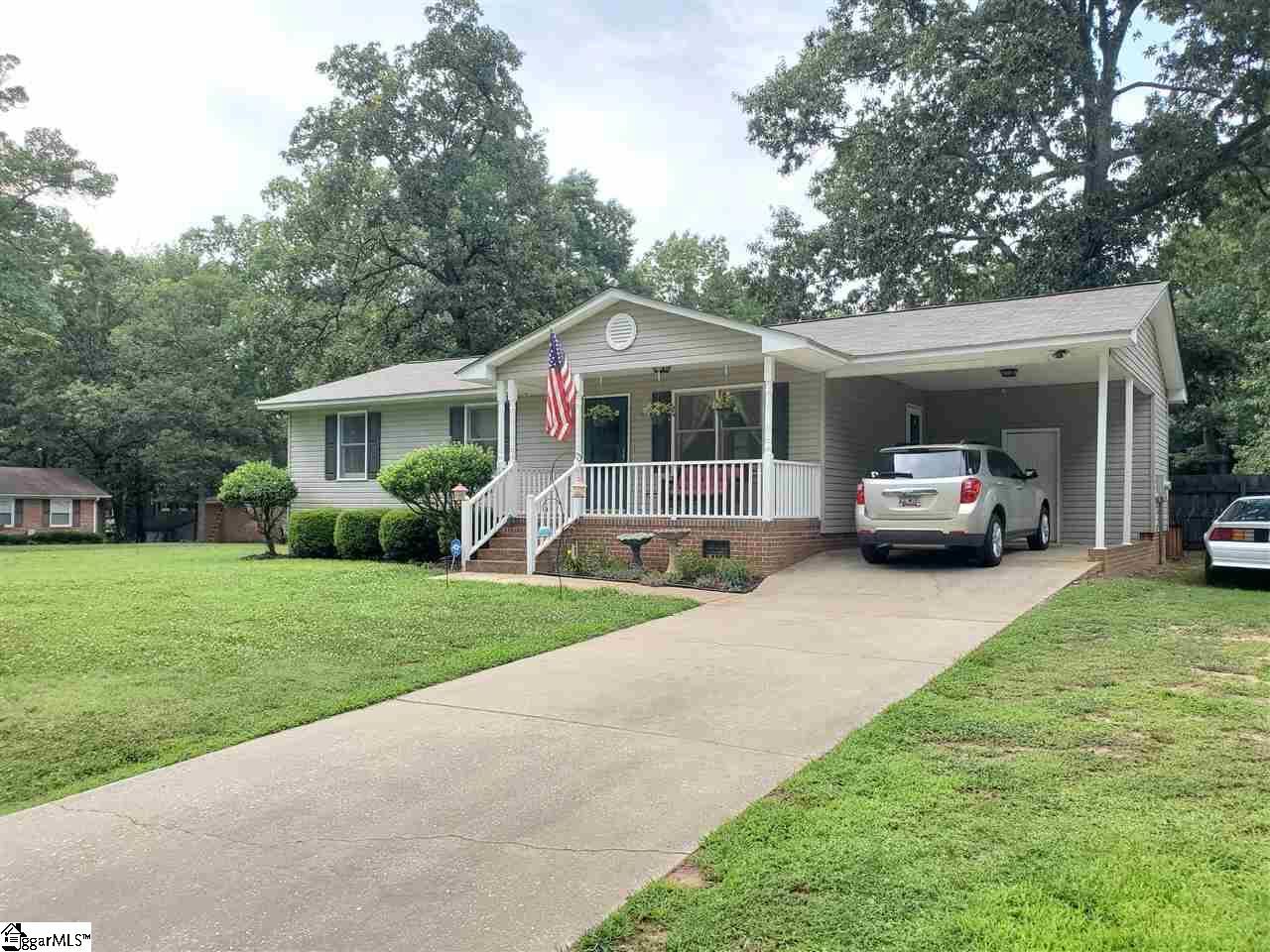 Property Photo:  114 Valley Brook Road  SC 29673 